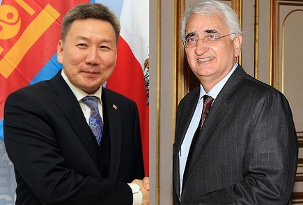 Mongolia's Foreign Minister visits India