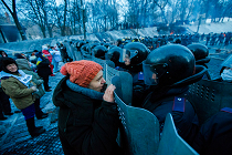 Protester with Soldier_Ukraine 3_210x140