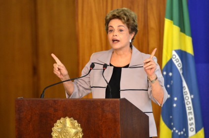 A_presidente_Dilma_Rousseff_durante_cerimônia_contra_o_impeachment_em_31_de_março_de_2016