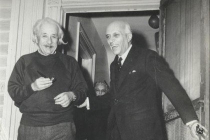 Jawaharlal_Nehru_with_Einstein,_1949