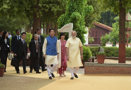 Japanese Prime Minister Shinzo Abe visits India