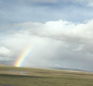 In August, there are rainbows in Tibet almost every day