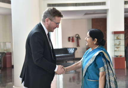Icelandic Foreign Minister visits India