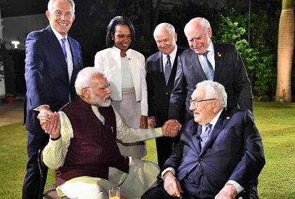 From Right to Left: Tony Blair, Condoleeza Rice, Robert Gates, John Howard. Sitting: Henry Kissinger