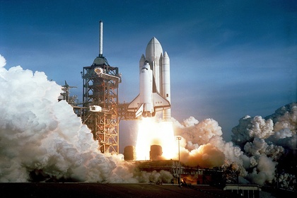 First,Space,Shuttle,Launch,On,April,12,,1981.,Astronauts,John