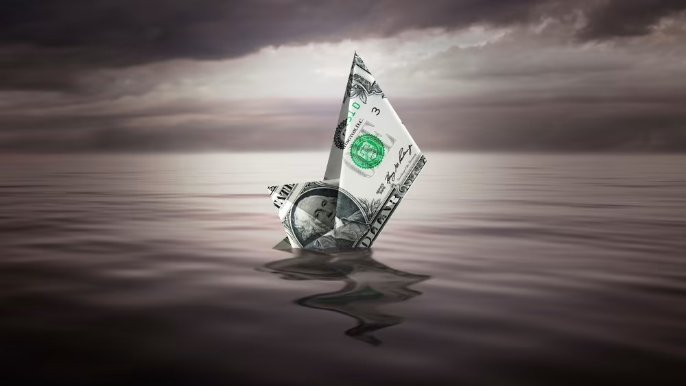 Dedollarisation_dollar_sinking