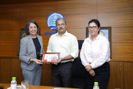 Visit to Jawaharlal Nehru Port Authority