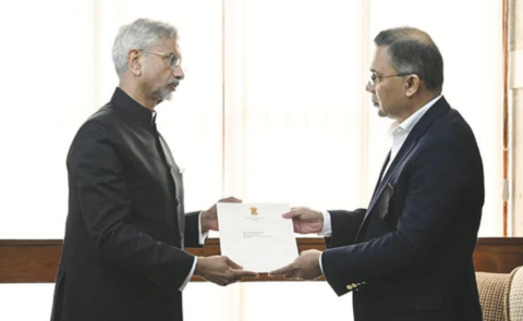 Website articles  (37)